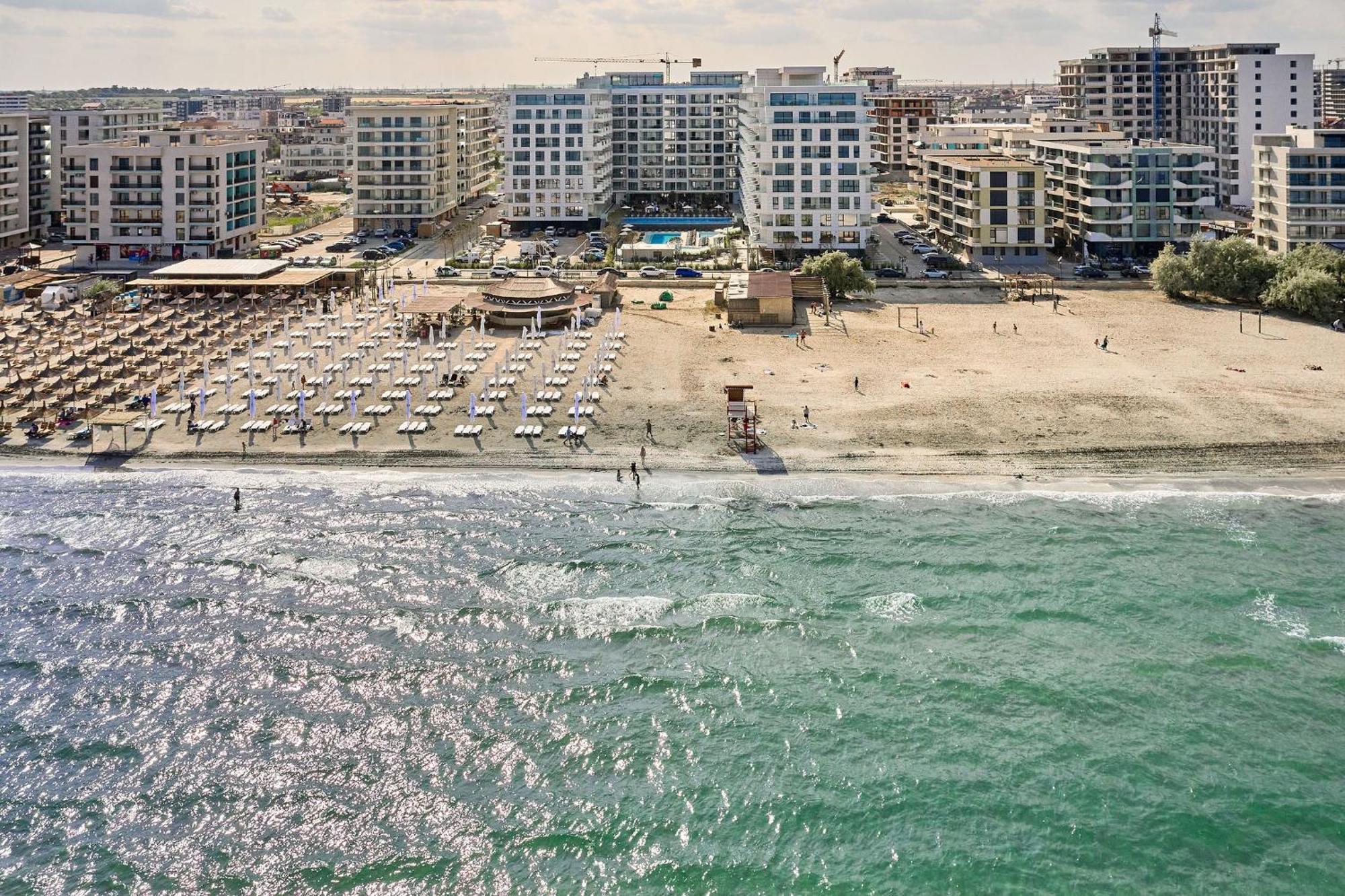 Summer Residence Apartment In Infinity Beach Resort - Parking Mamaia Εξωτερικό φωτογραφία